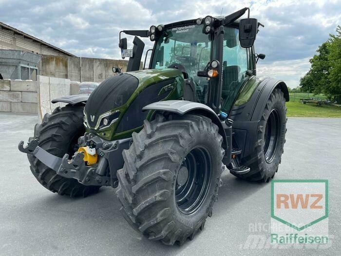 Valtra N175A トラクター