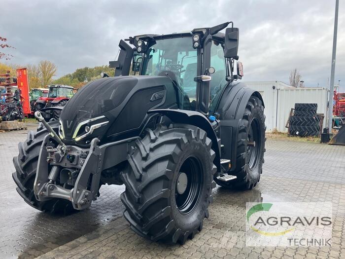Valtra Q 305 1A9 トラクター