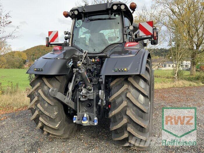 Valtra Q305 トラクター