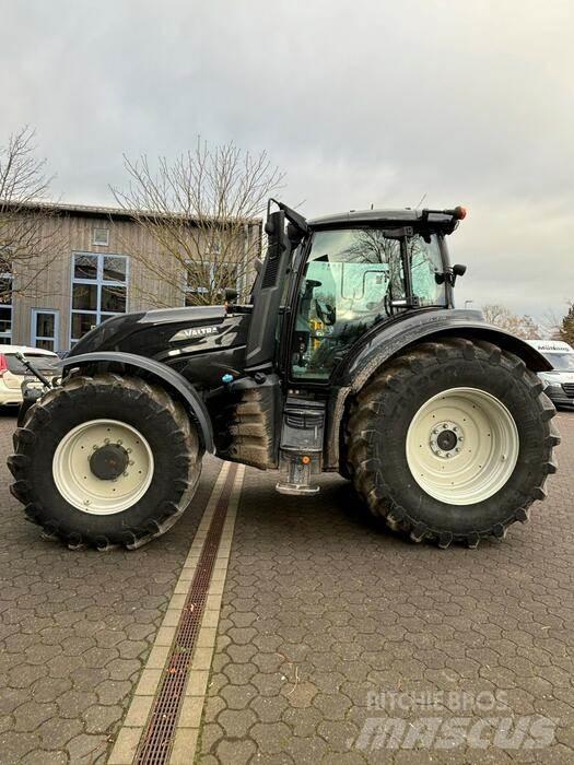Valtra T 175 ED トラクター