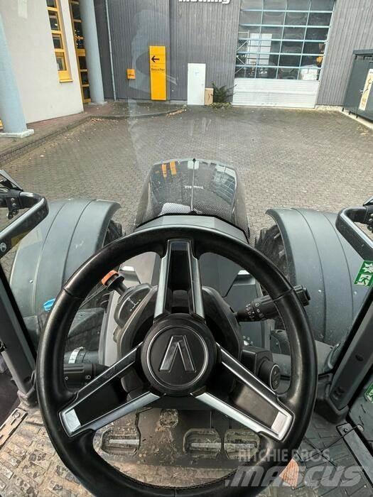 Valtra T 175 ED トラクター