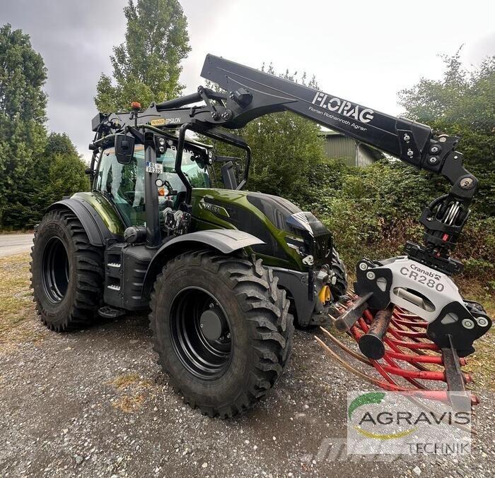 Valtra T 235 D 2A1 トラクター