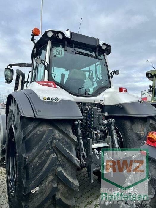 Valtra T215 Direct トラクター