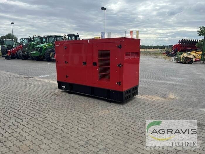 Valtra VG 150 パワーハローとロータリーハロー