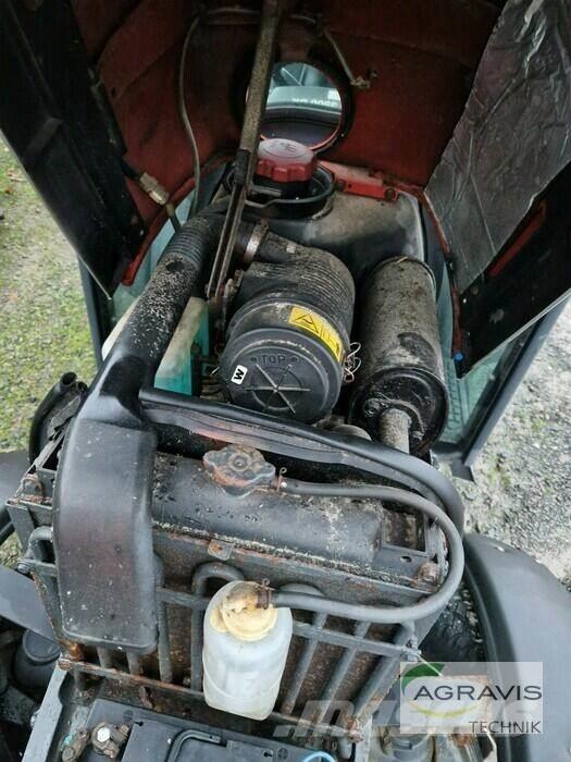 Yanmar EF 235H コンパクトトラクター
