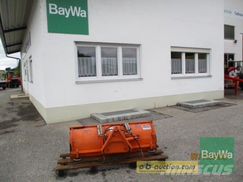  Aigner UKS 150 スノーブレードとプラウ