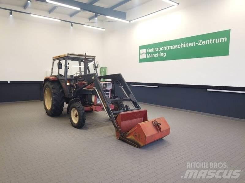 Case IH 744 S トラクター