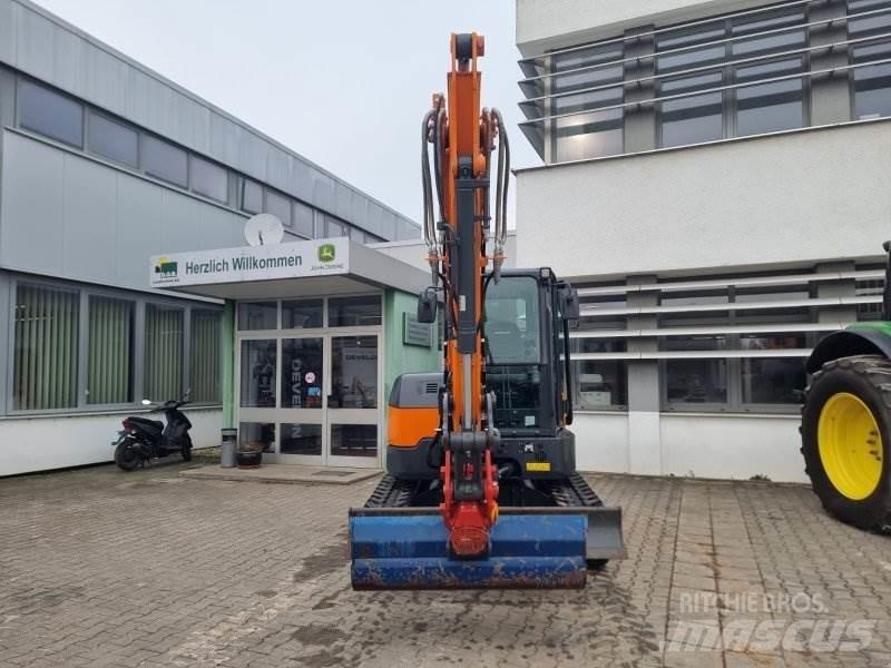 Doosan DX55R-7 ミニ油圧ショベル 7t以下（ミニユンボ・ミニディガー）