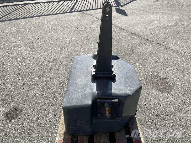 Fendt 1250 KG ウエイト（フロント）