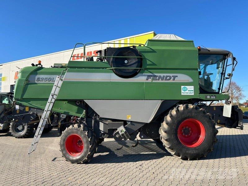 Fendt 5250 L コンバイン