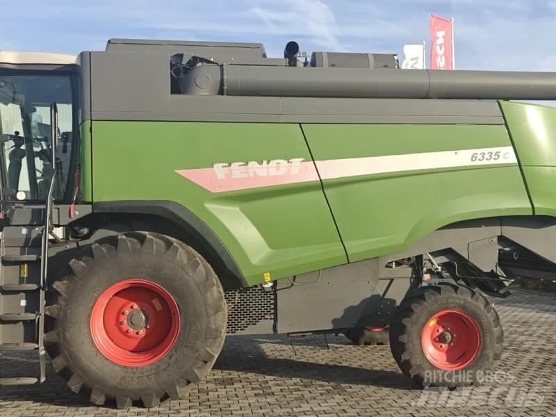 Fendt 6335 C コンバイン