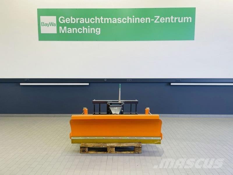 GiANT SK 180 フロントローダーアクセサリー・アタッチメント