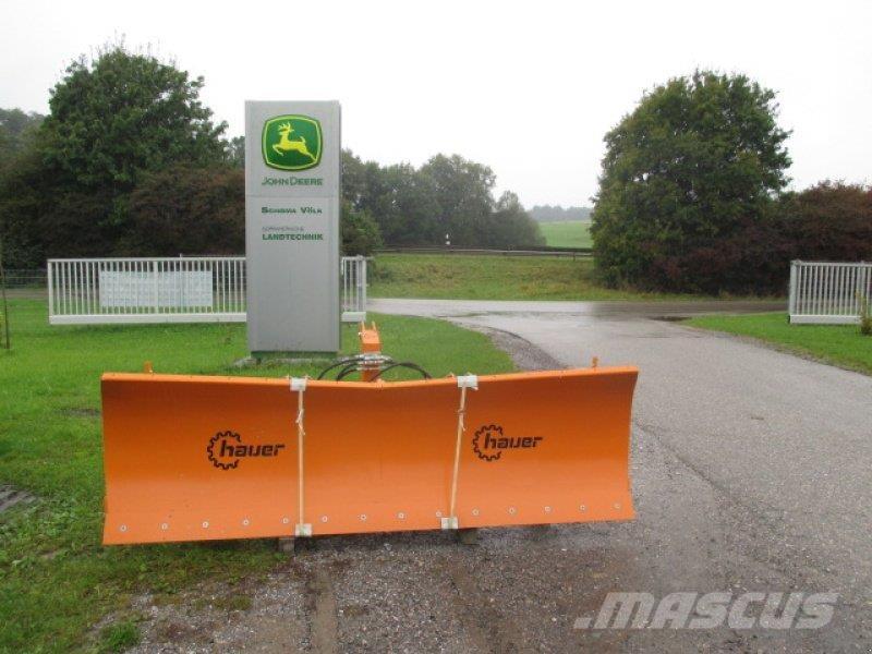 Hauer HSH 2800 スノーブレードとプラウ