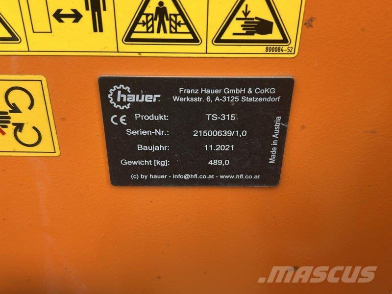 Hauer TS-315 砂と塩撒き専用車