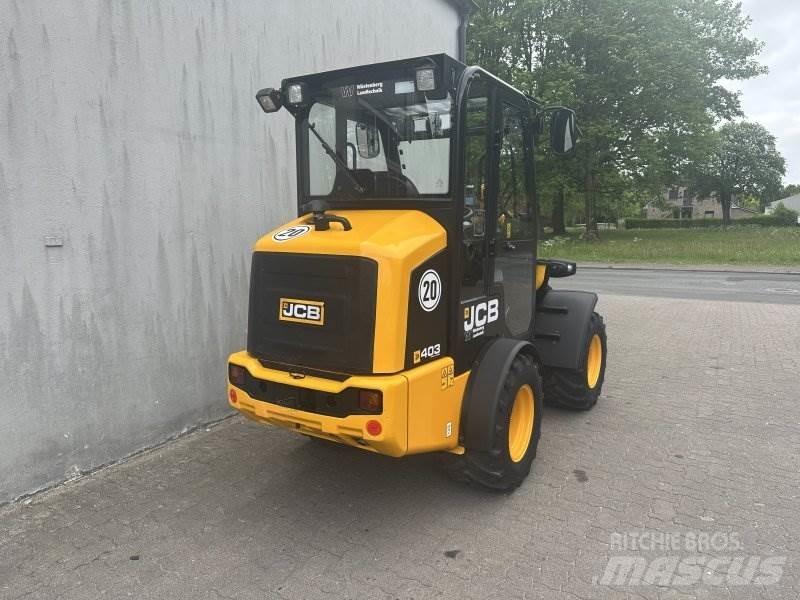JCB 403 AGRI フロントローダーとディガー