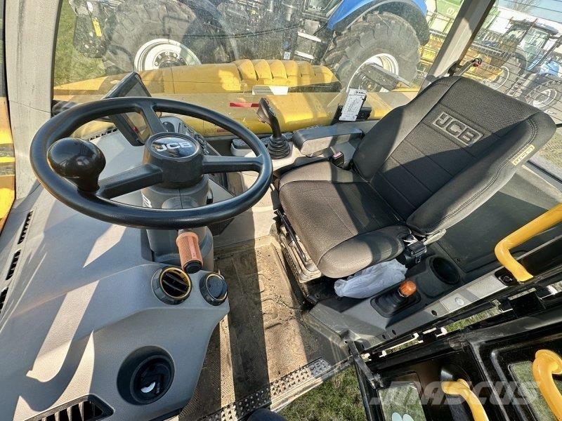 JCB 532-60 テレスコーピックハンドラー