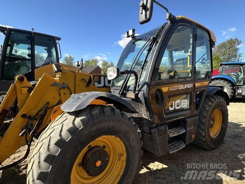 JCB 542-70 テレスコーピックハンドラー
