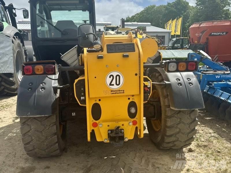 JCB 542-70 テレスコーピックハンドラー