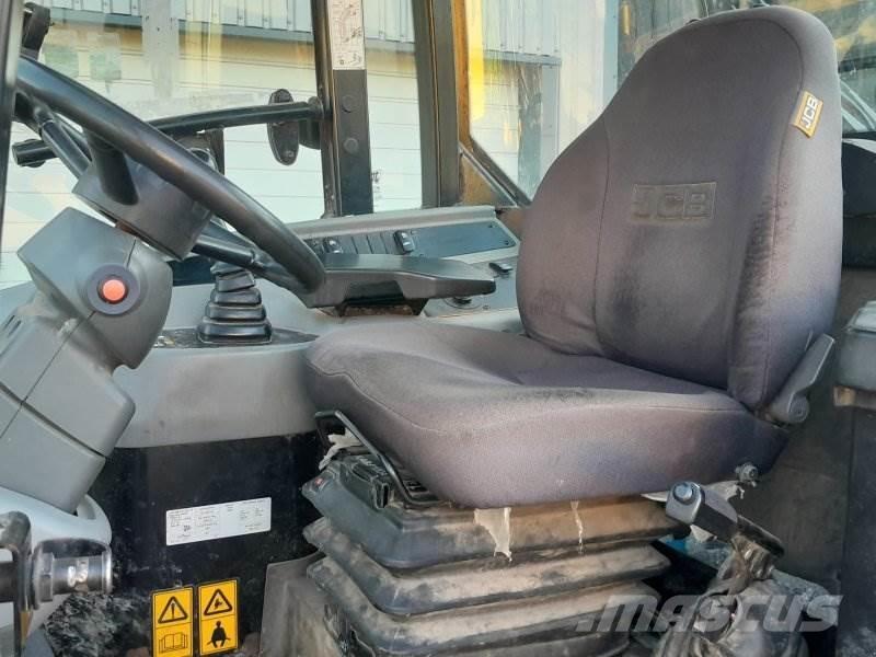 JCB TM 220 ホイールローダー・タイヤショベル