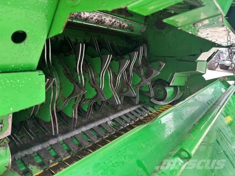 John Deere 623 ラウンドベーラー