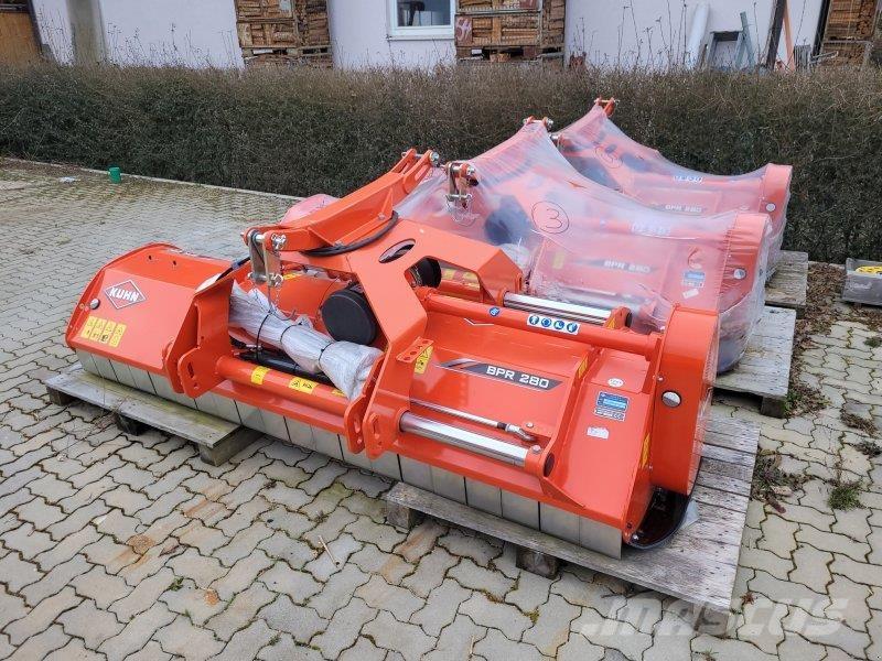 Kuhn BPR 280 コンポストターナー