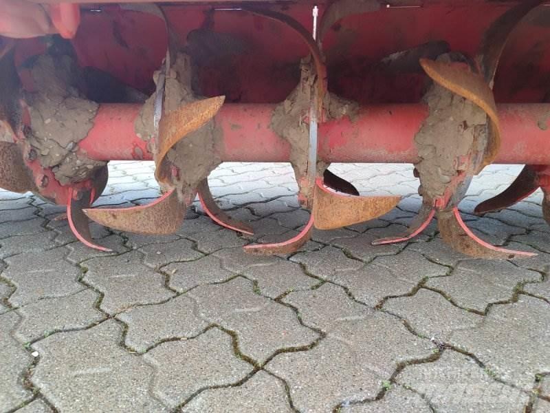 Kuhn EL 82-205 パワーハローとロータリーハロー