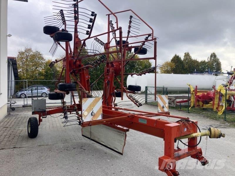 Kuhn GA 7301 ウィンドローア/レーキ