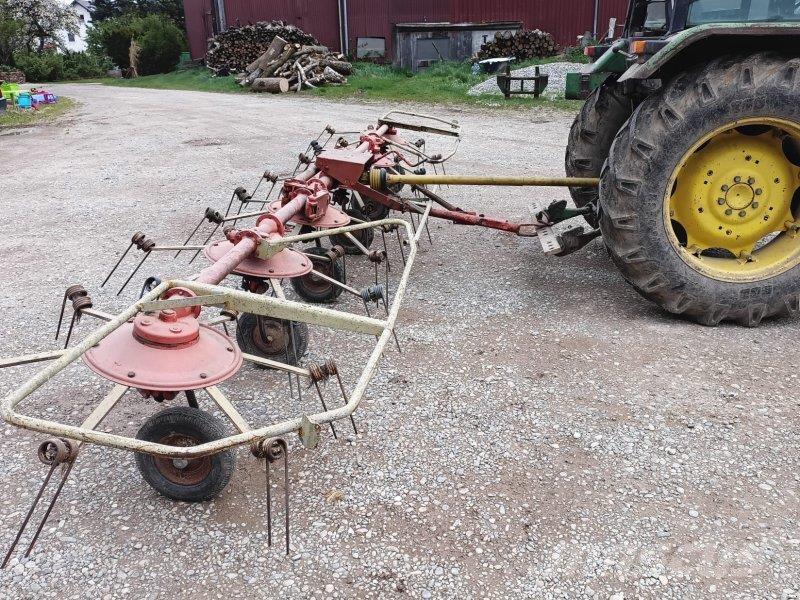 Kuhn GF 671 テッダー・テッダーレーキ
