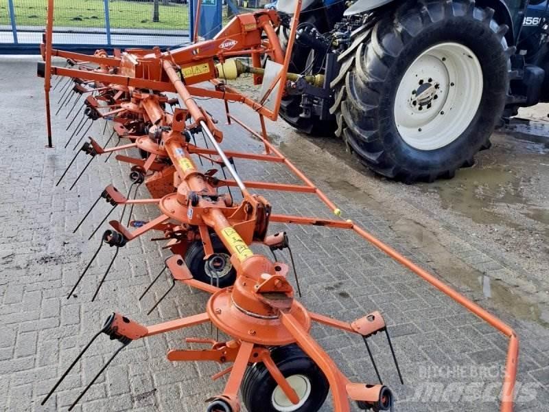 Kuhn GF 8501 テッダー・テッダーレーキ