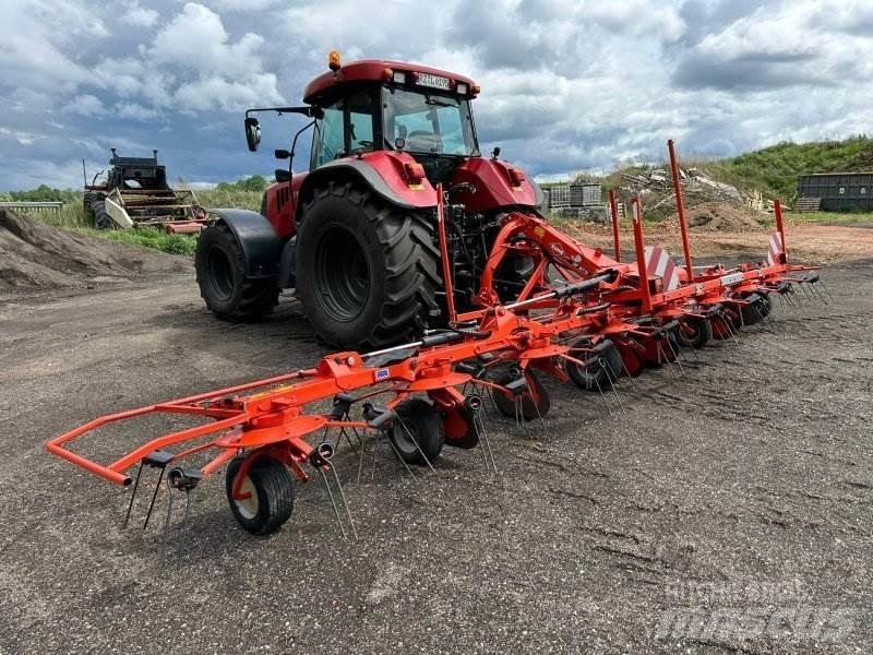 Kuhn GF 8712 テッダー・テッダーレーキ