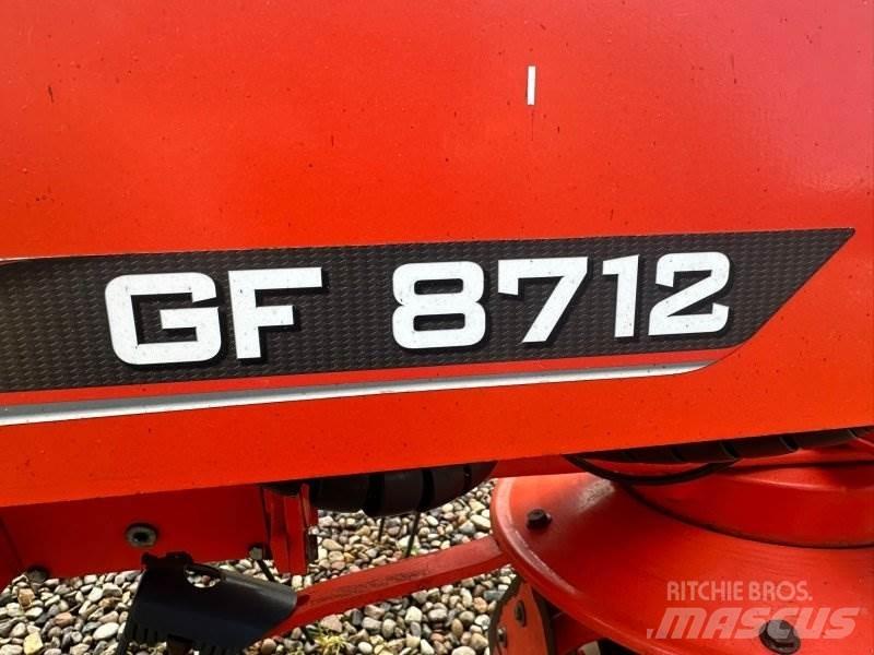 Kuhn GF 8712 テッダー・テッダーレーキ