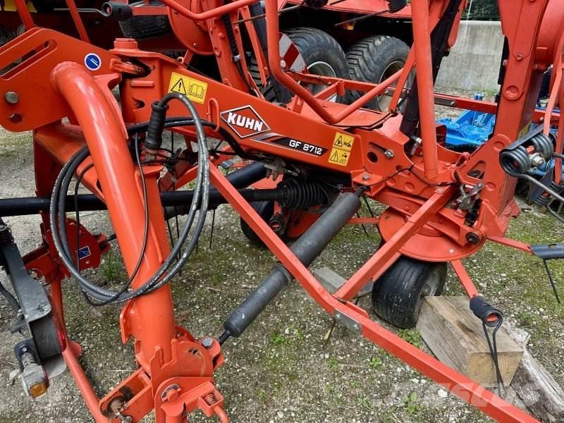 Kuhn GF 8712 テッダー・テッダーレーキ