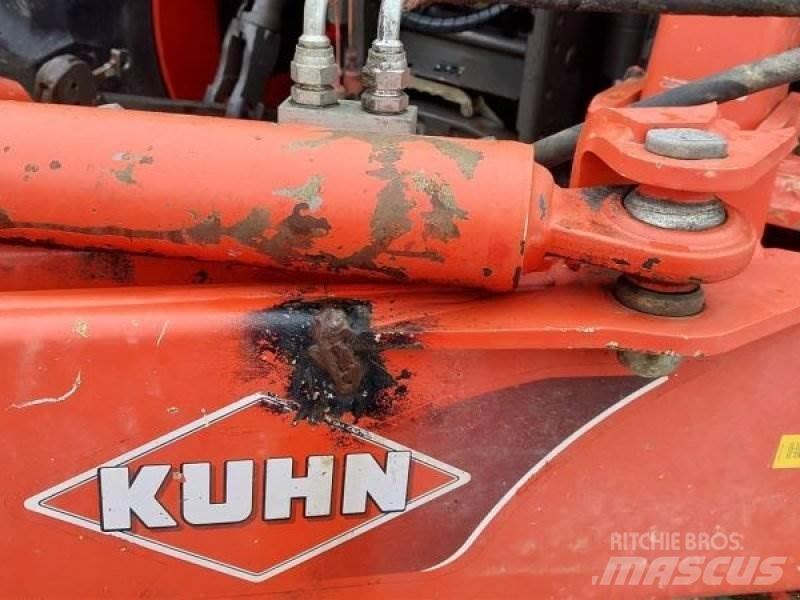 Kuhn TB 211 フォレージハーベスター