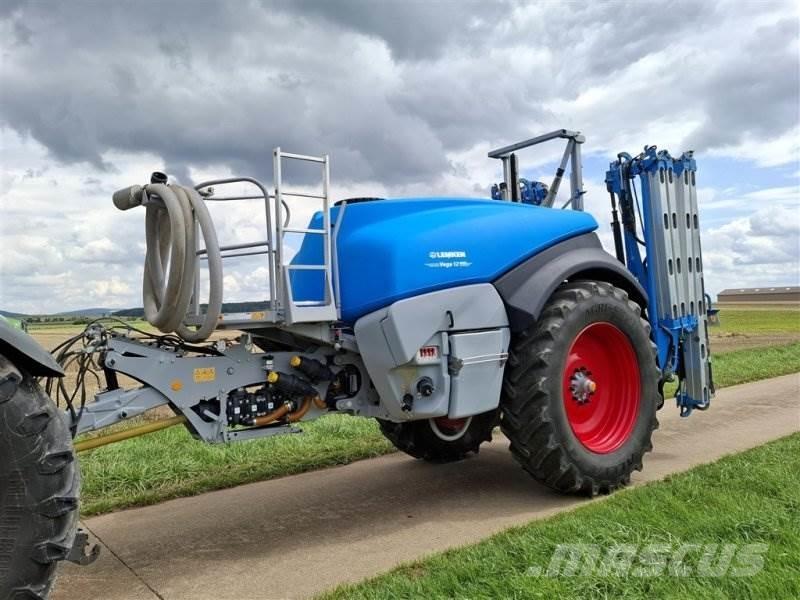 Lemken Vega 12 肥料散布機