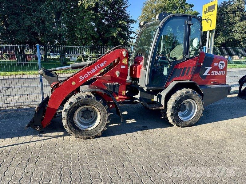 Schäffer 5680Z ホイールローダー・タイヤショベル