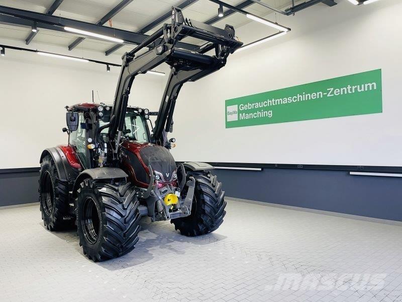 Valtra N175D トラクター