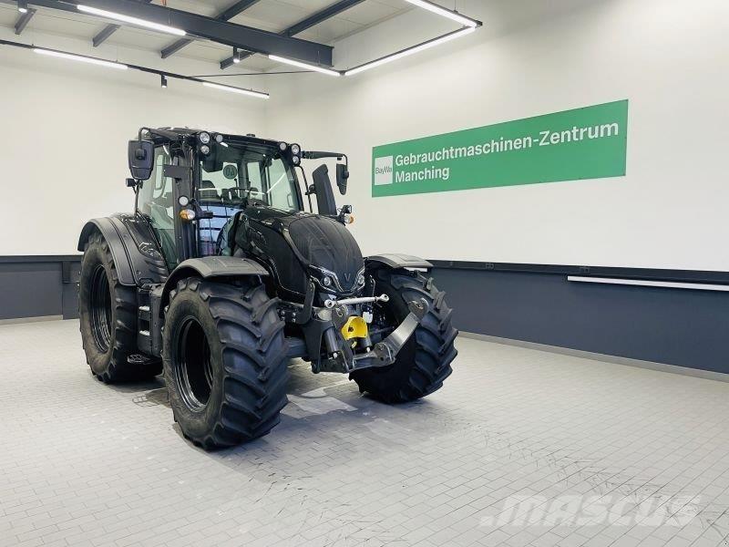 Valtra N175V トラクター