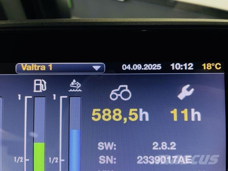 Valtra Q285 トラクター