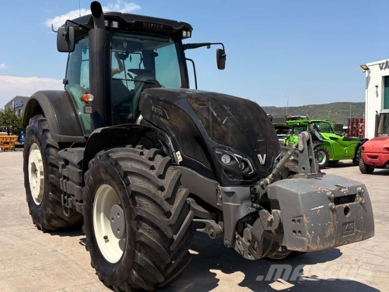 Valtra S274 トラクター