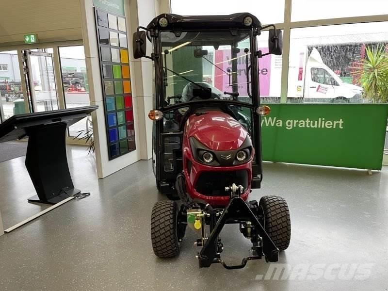Yanmar SA221 コンパクトトラクター