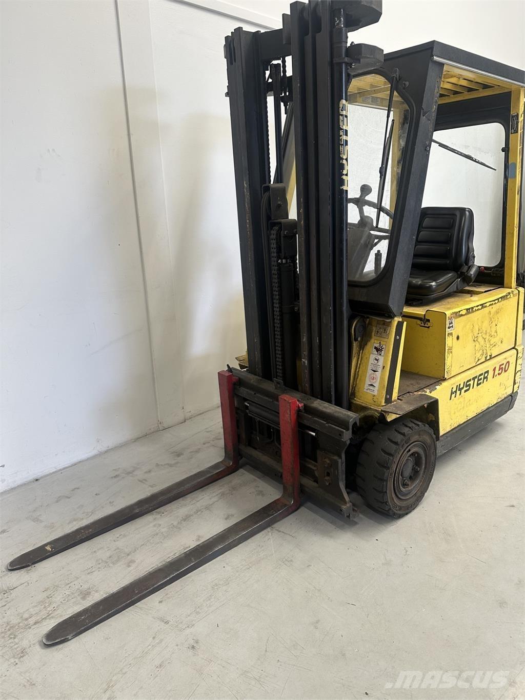 Hyster A1.50XL バッテリーフォークリフト