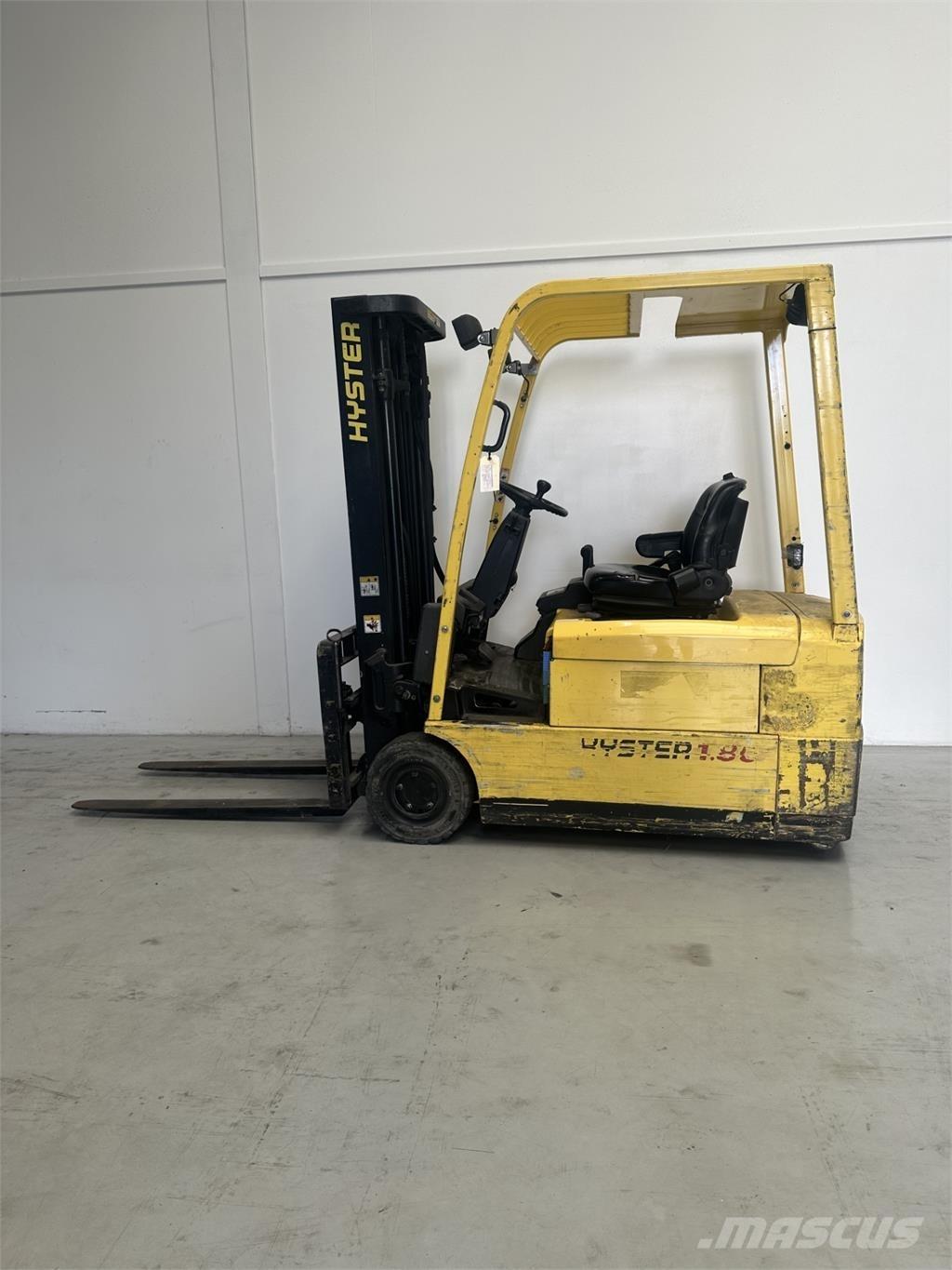 Hyster J1.8XMT バッテリーフォークリフト