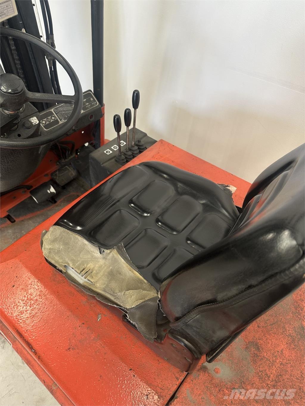 Linde E 15 バッテリーフォークリフト