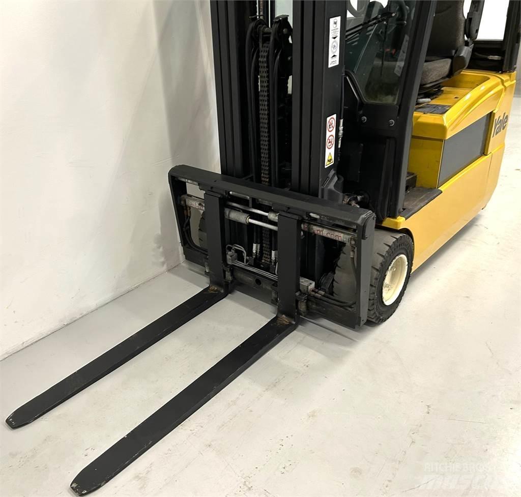Yale ERP20ATF AC (LWB) バッテリーフォークリフト