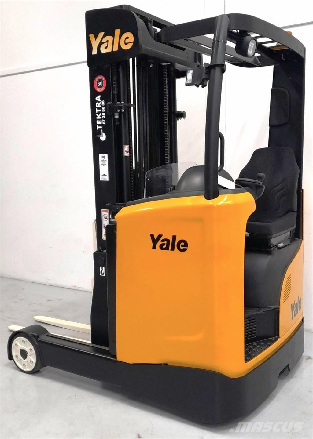 Yale MR14 リーチフォークリフト