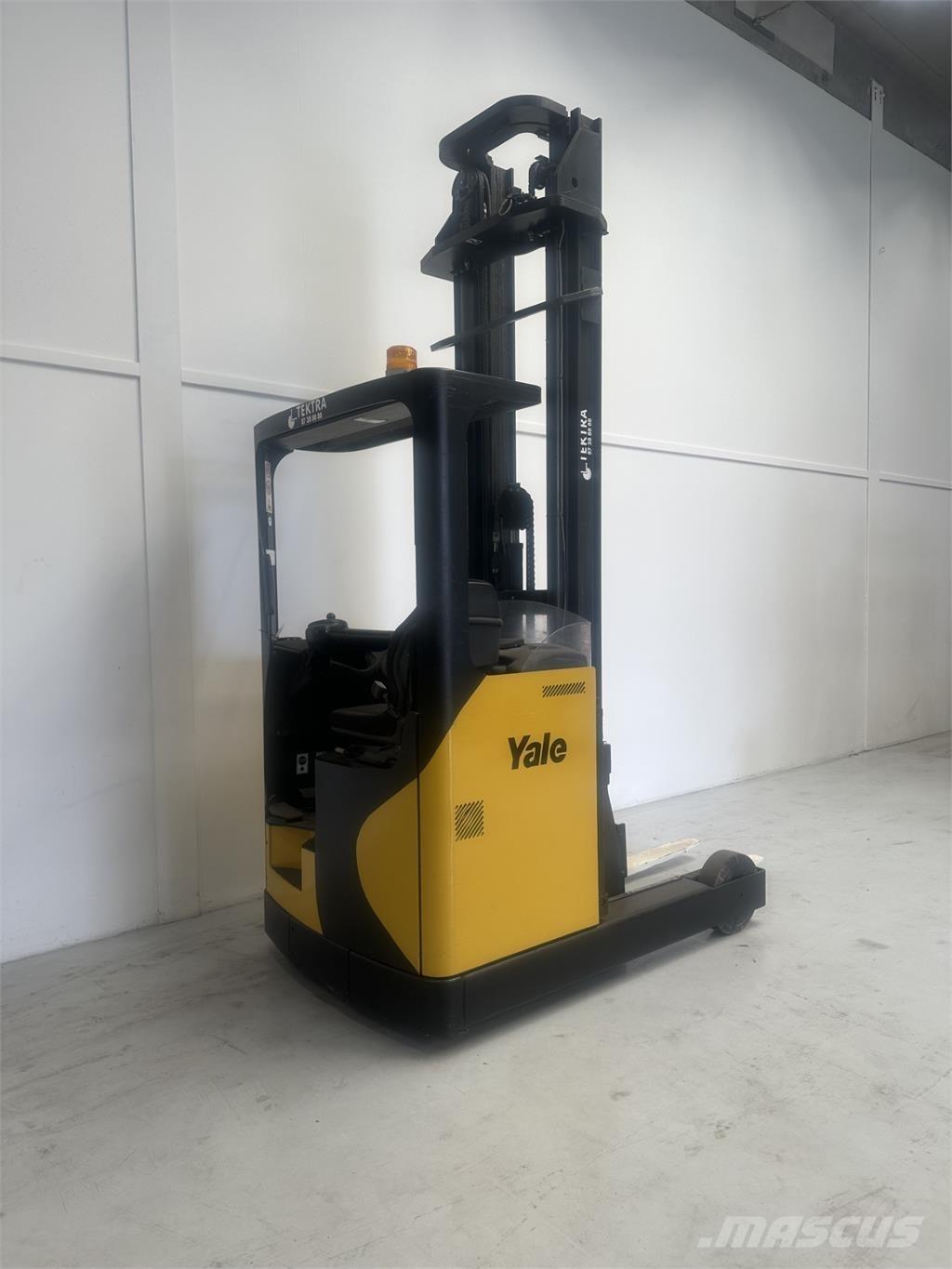 Yale MR16H リーチフォークリフト