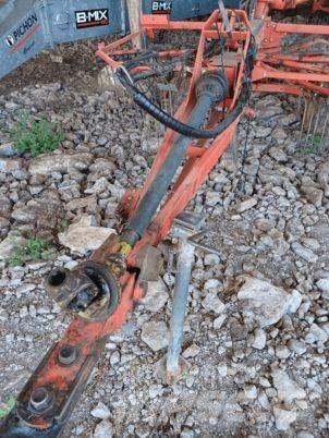 Kuhn GA 7932 ウィンドローア/レーキ