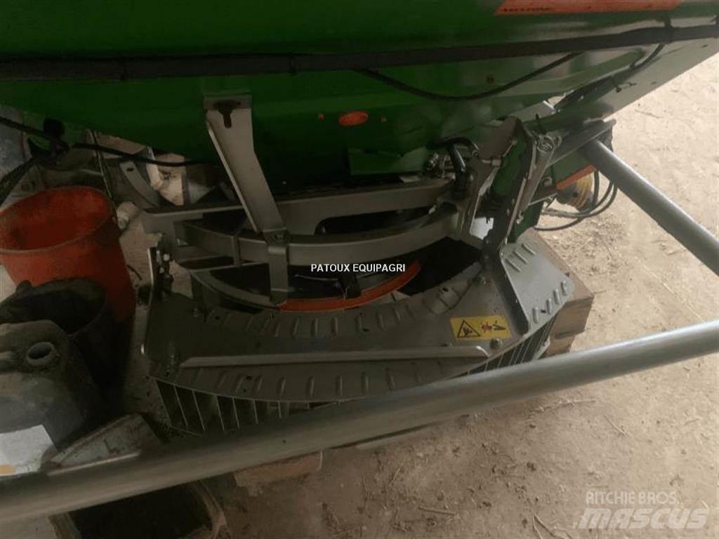 Amazone ZAM 2700 ミネラル散布機