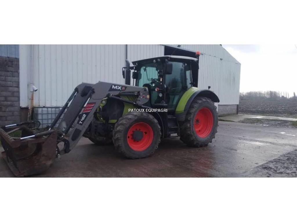 CLAAS ARION 520 トラクター