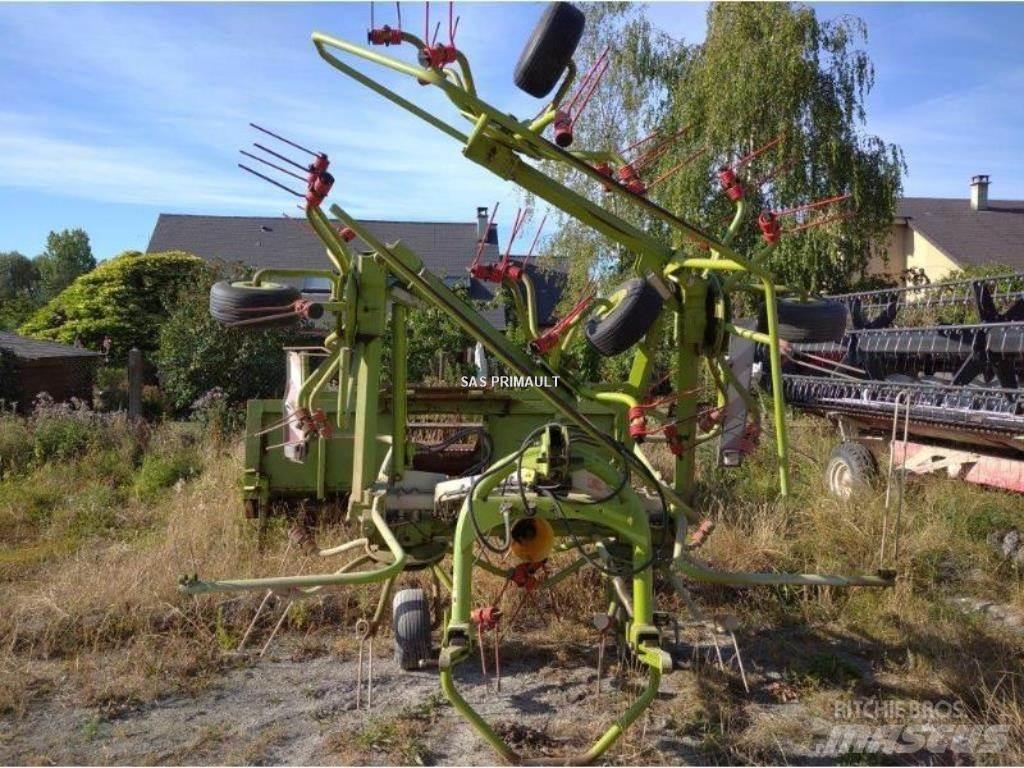 CLAAS VOLTO 770 テッダー・テッダーレーキ